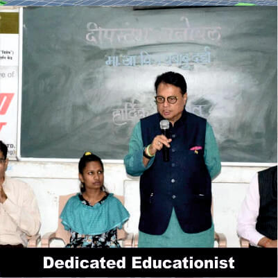 Vijay Darda - Dedicated Educationist